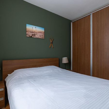 Appartamento Hostgost At Kraljevi Cardaci Kopaonik Esterno foto