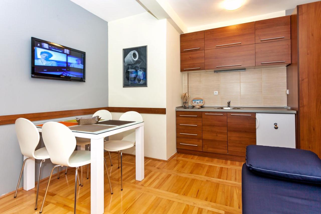 Appartamento Hostgost At Kraljevi Cardaci Kopaonik Esterno foto